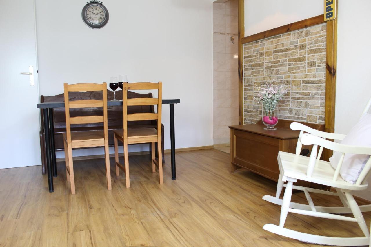 Ferienwohnung Krohn クックスハーフェン エクステリア 写真